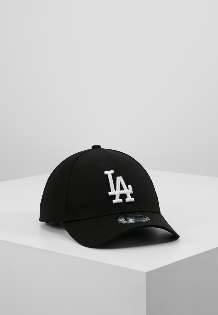 New Era petten