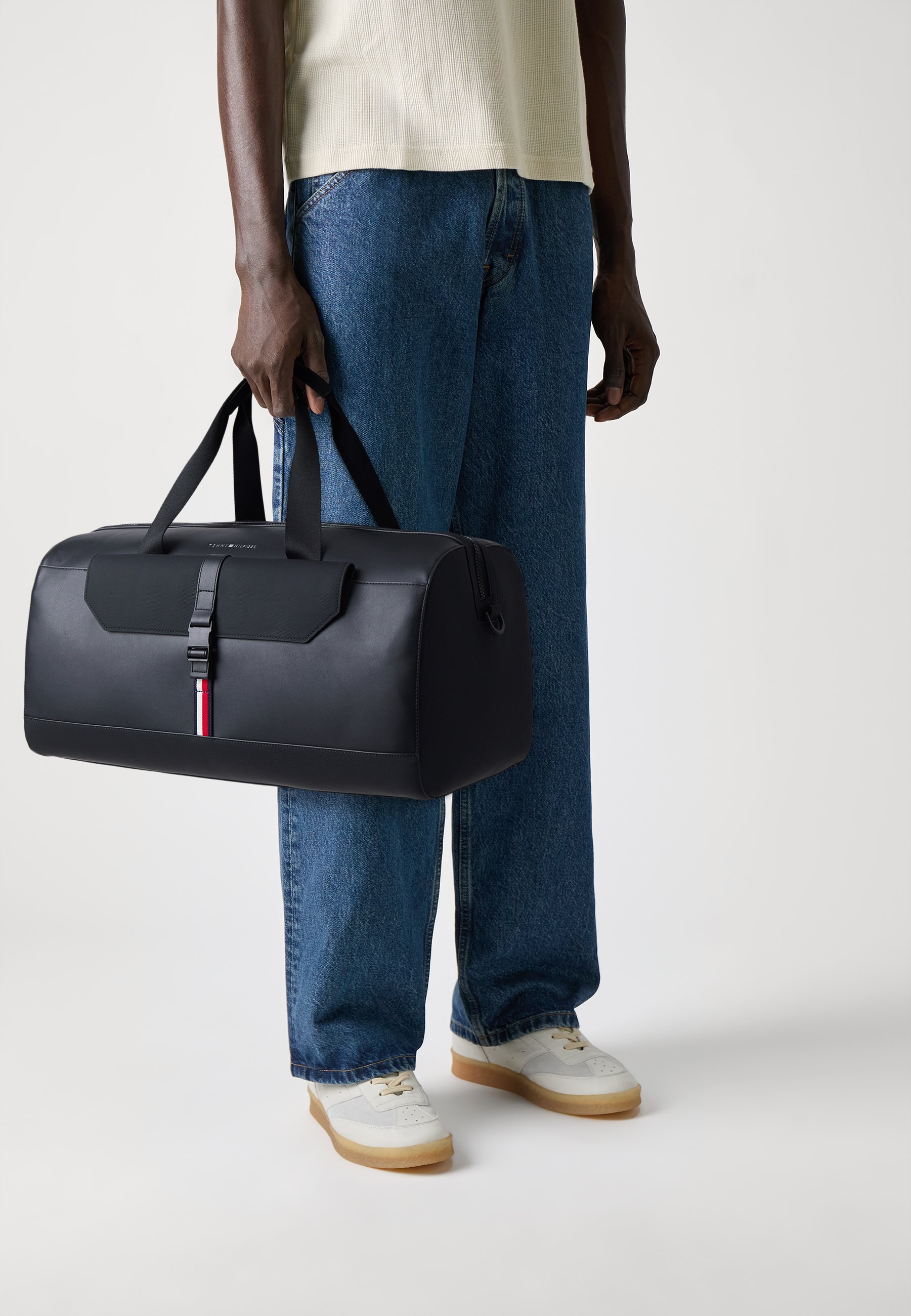 Tommy Hilfiger Foundation Duffle – Wochenendtasche – Schwarz