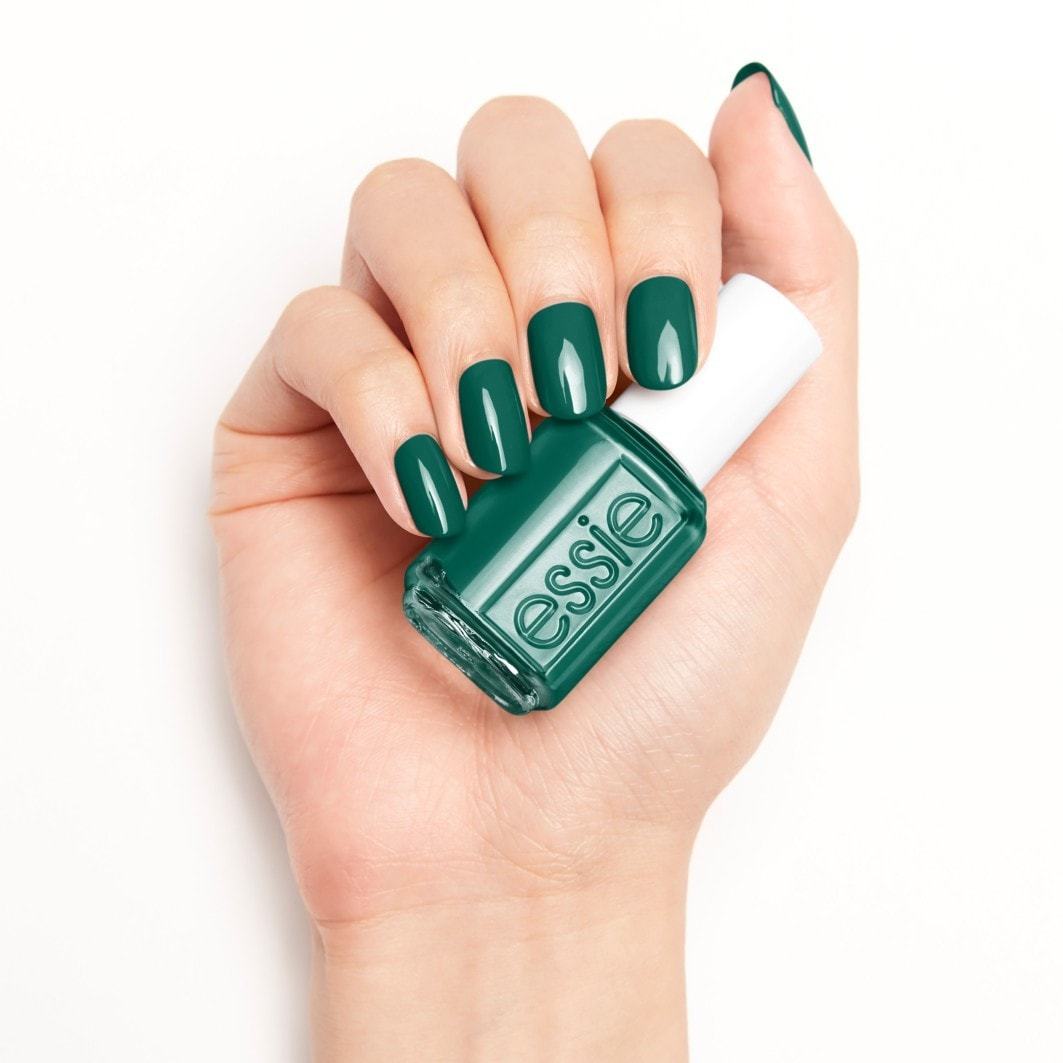 Essie lak za nokte Seasonals Antique Chic Zimska kolekcija 2024. - 13,5 ml