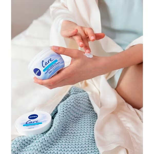 NIVEA Care negovalna krema<br>200 ml