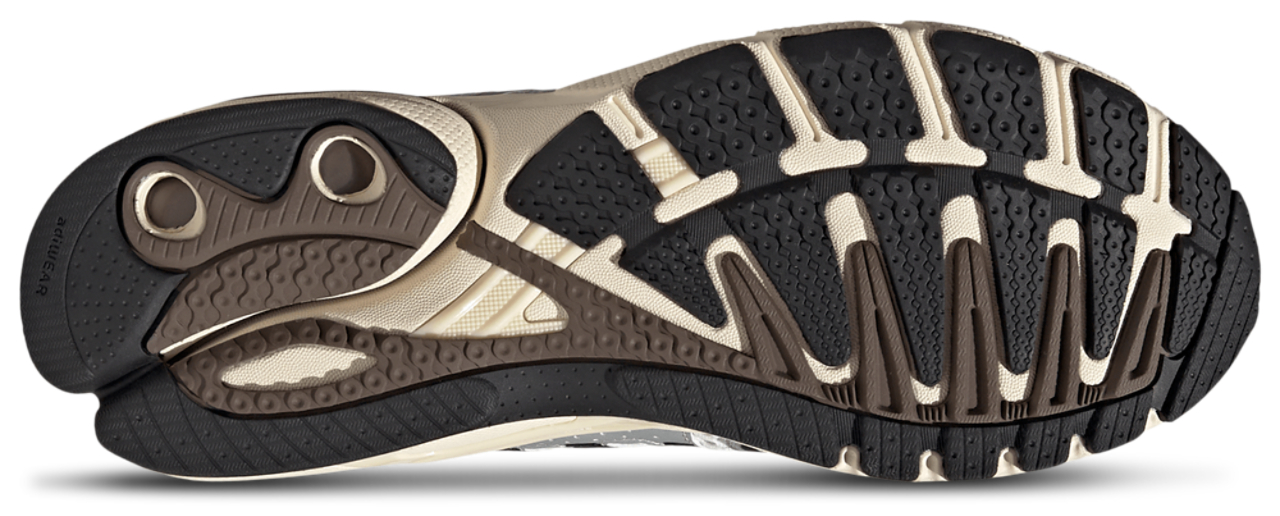 adidas Adistar Control 5