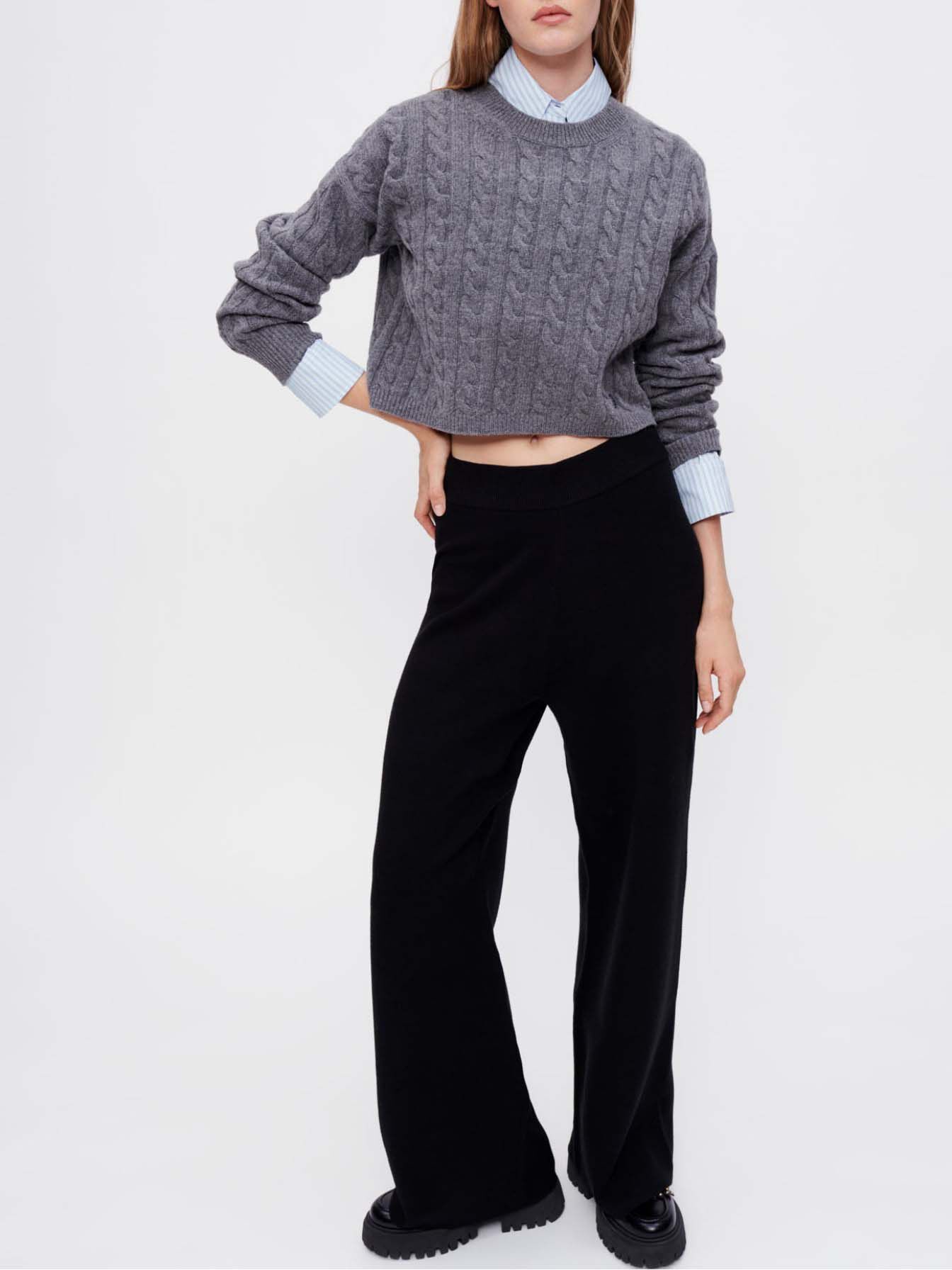 Pantaloni negri tricotați, cu croi larg - Negru
