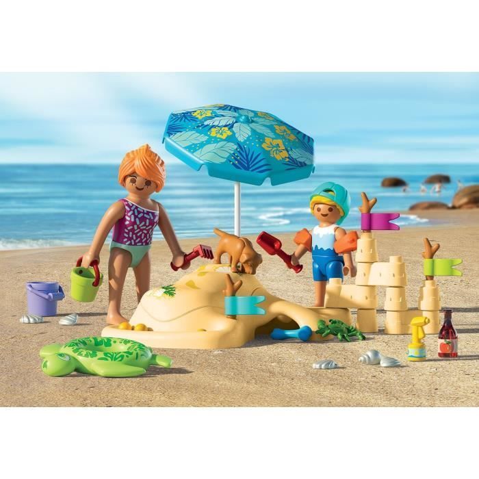 Playmobil 71906 Familie speelt in het zand op het strand, Mijn leven strandvakantie, 46 onderdelen, geschikt voor kinderen vanaf 4 jaar.