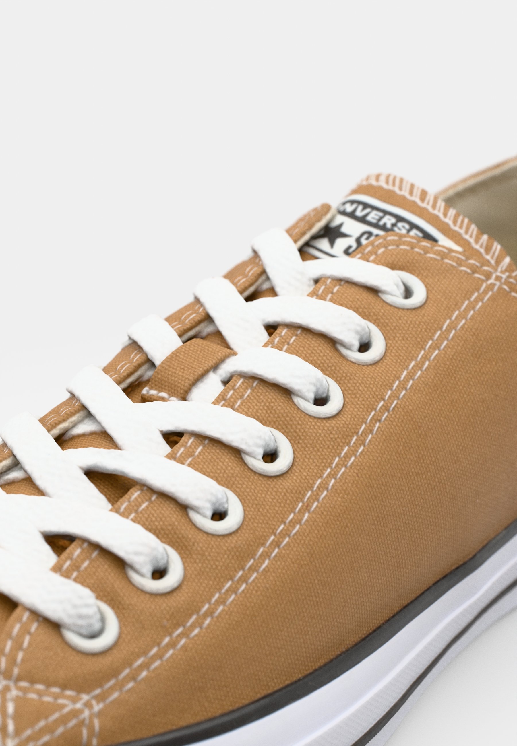 Converse lage sneakers