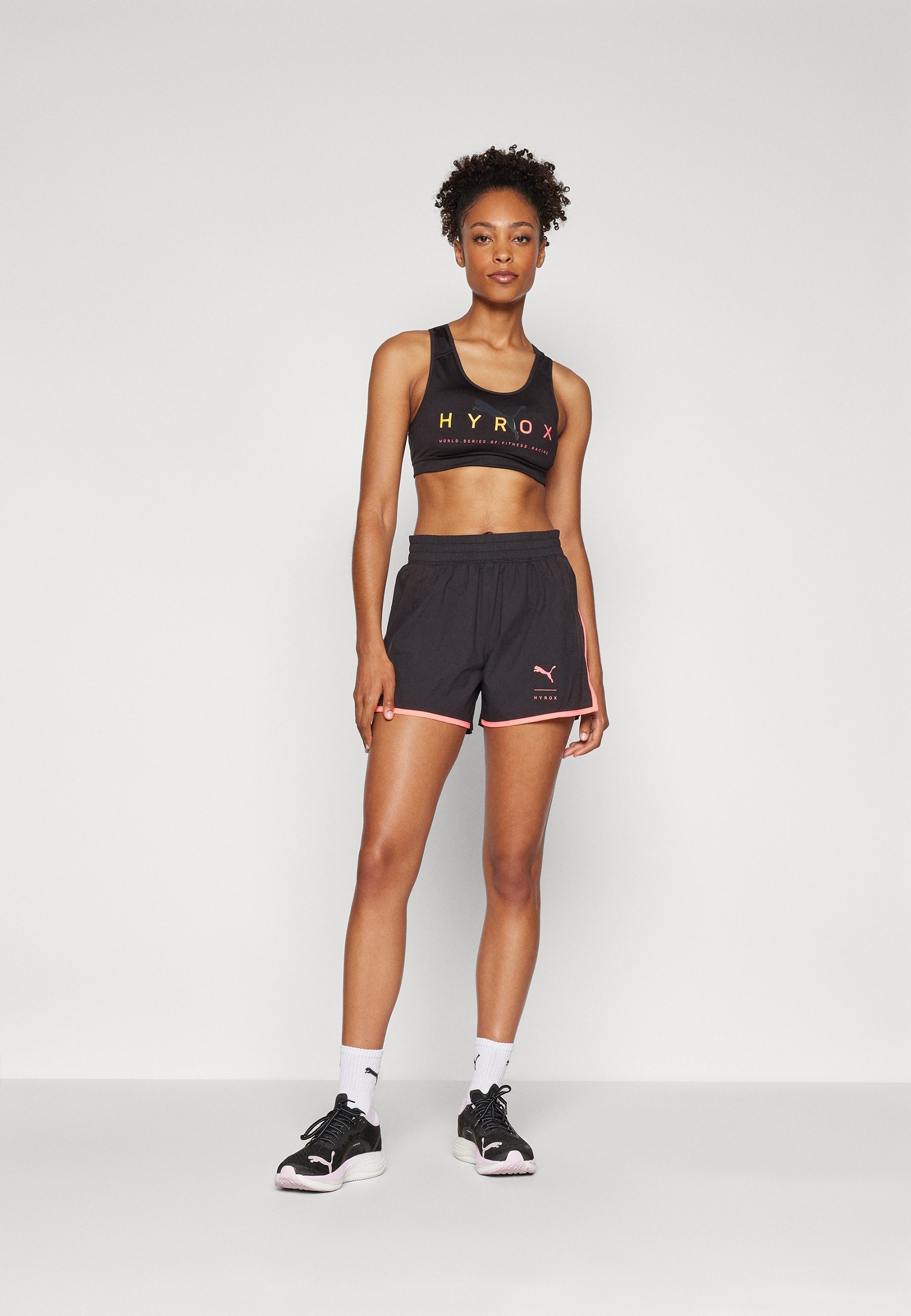 Puma HYROX KEEPS RUN BRA – Biustonosz sportowy o wysokim wsparciu – czarny