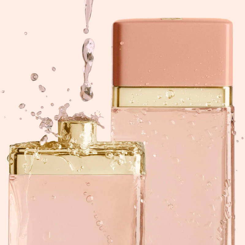 Dolce&Gabbana Fresh Skin Hydra-Dose HA Booster, essência iluminadora com efeito hidratante.