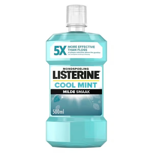 Listerine Cool Mint jemná ústna voda<br>500ml - bez alkoholu