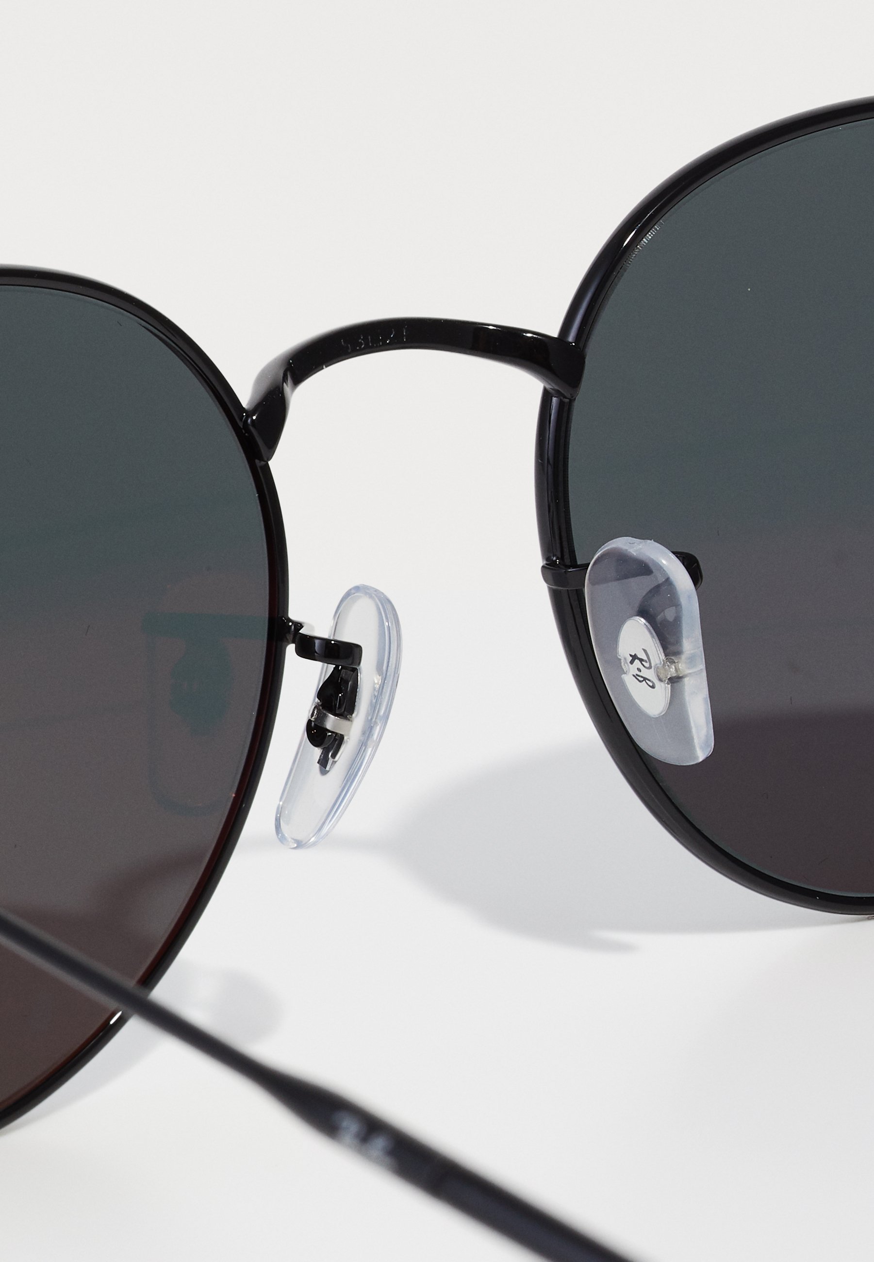 Ray-Ban ROUND REVERSE UNISEX - Zonnebril - zwart