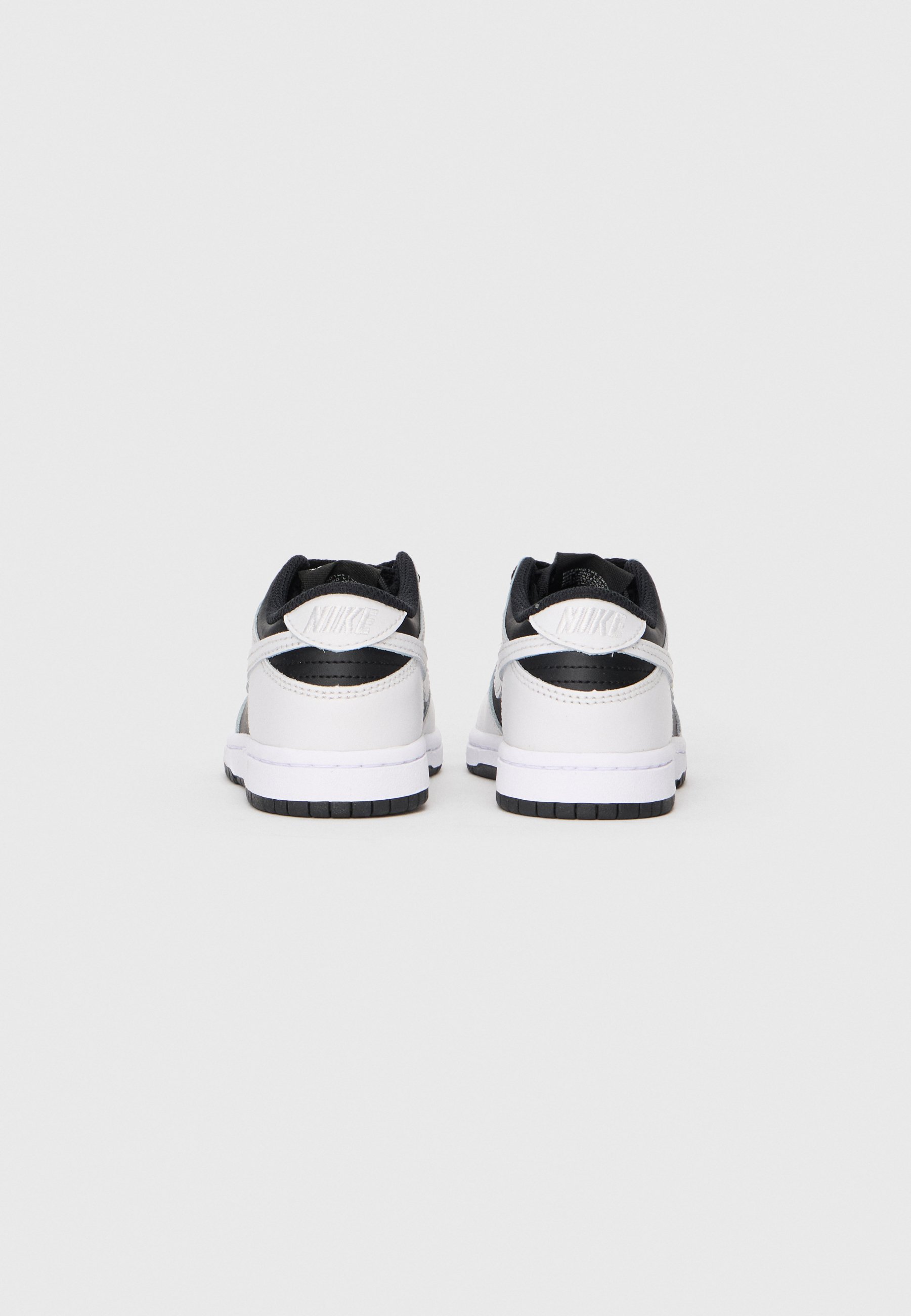 Nike Sportswear DUNK LOW UNISEX - Sneaker - Schwarz/Platin/Weiß