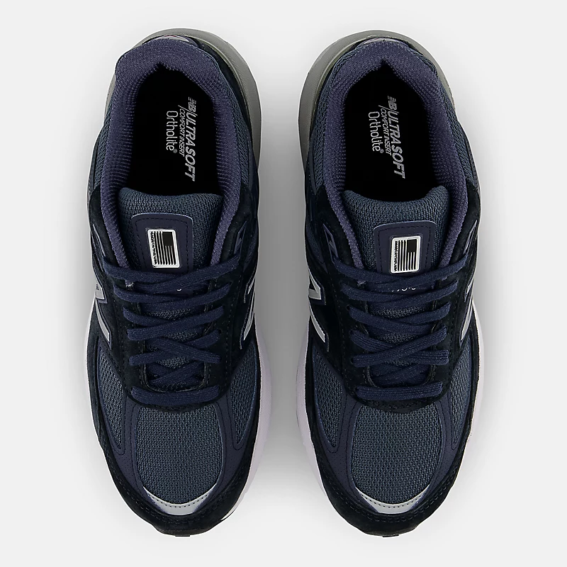 Damskie buty MADE in USA 990v5 Core - granatowe ze srebrem