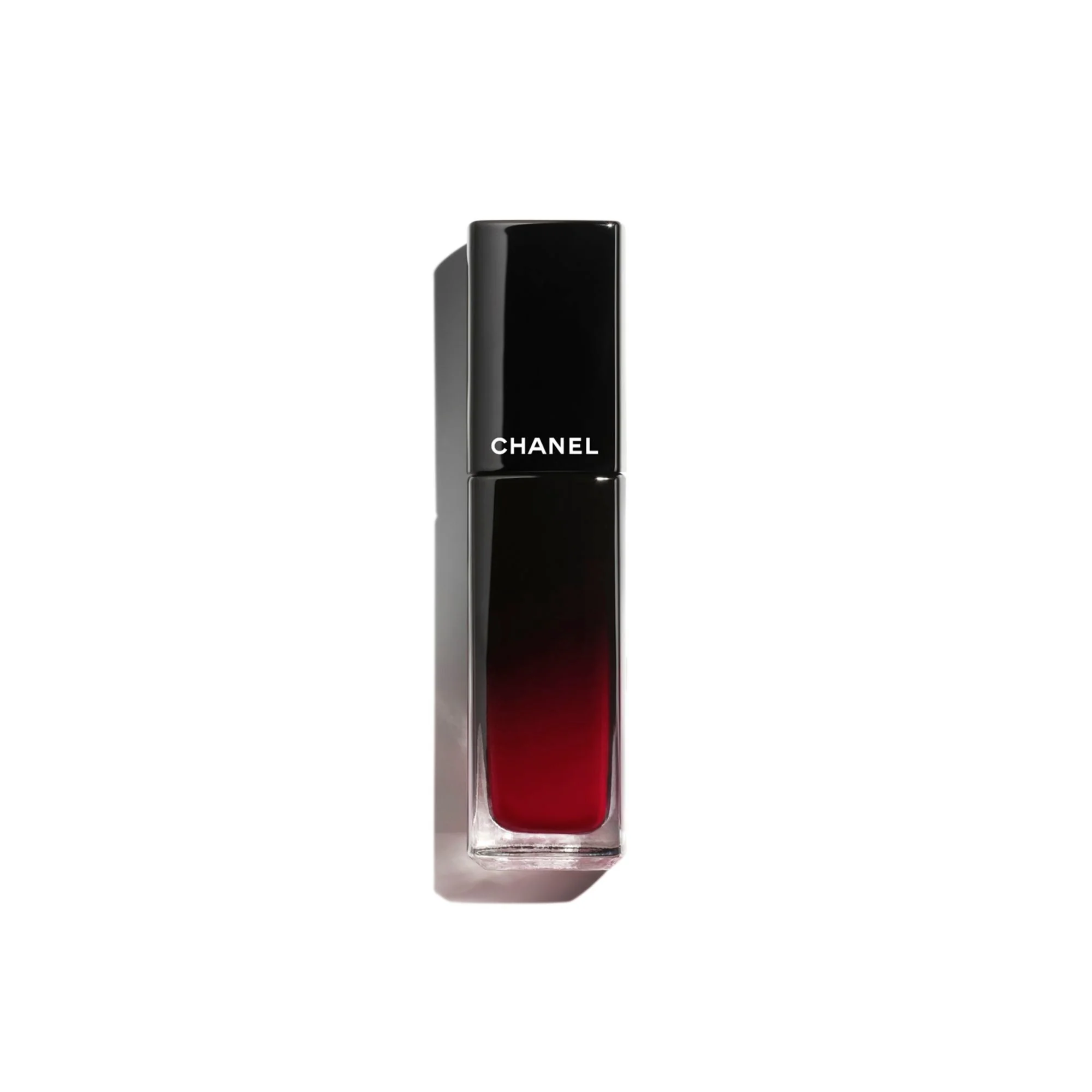 ROUGE ALLURE LAQUE - IL ROSSETTO FLUIDO BRILLANTE TENUTA ESTREMA