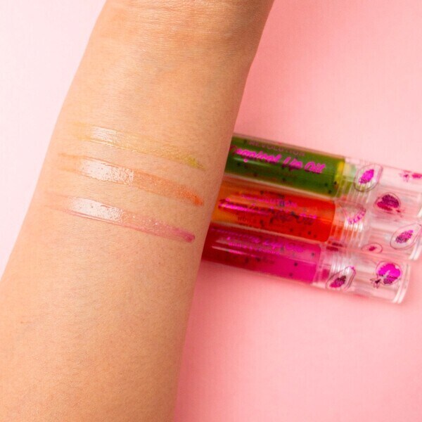 Heart Revolution Tasty Tropical Lip Oil Kiwi