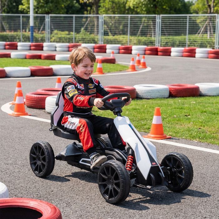 Go-kart eléctrico HOMCOM de 12 V para niños - Velocidad ajustable de 3 a 5 km/h para niños de 3 a 8 años - Asiento ajustable - Blanco