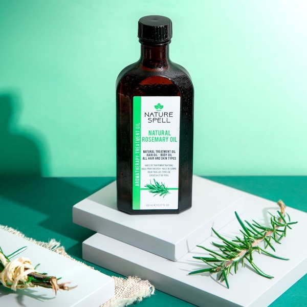 Olio di rosmarino Nature Spell per capelli e pelle