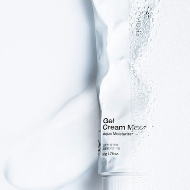 The Potions Gel Cream Mixer Aqua Moisturizer Gel Uppstramande och uppfriskande icke-fet ansiktsgel 50g 50g