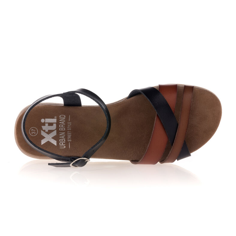 Svarte sandaler / sko med åpen tå til dame