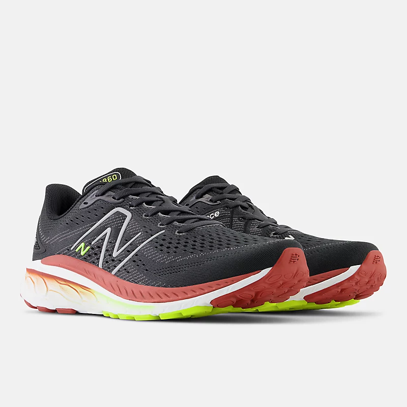Tênis Masculino Fresh Foam X 860v13 – Preto com detalhes em vermelho tijolo