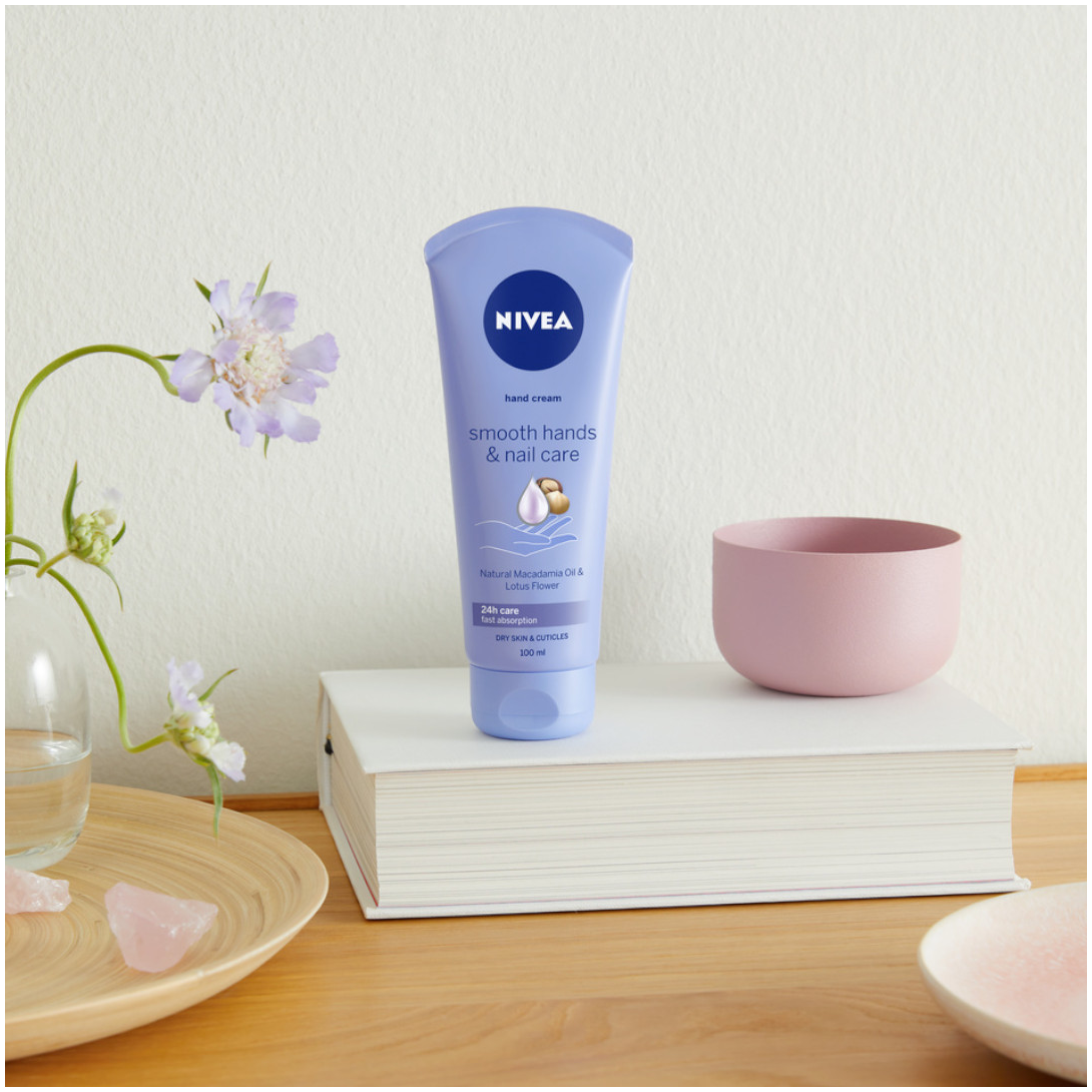 Nivea Smooth