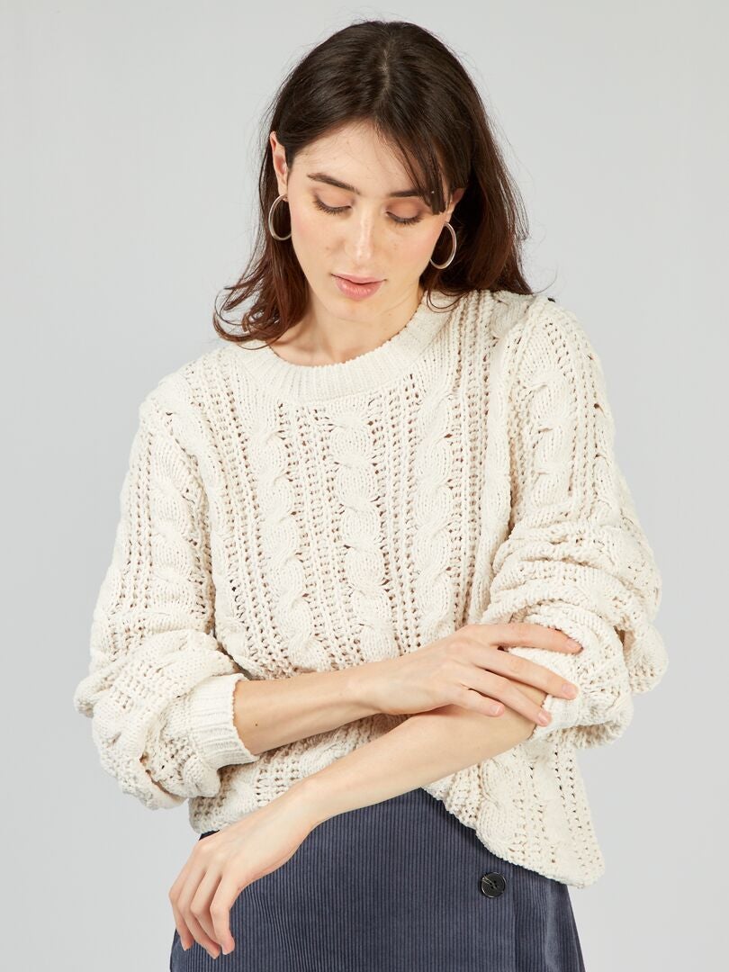 Sweter z ażurową dzianiną - BEŻOWY