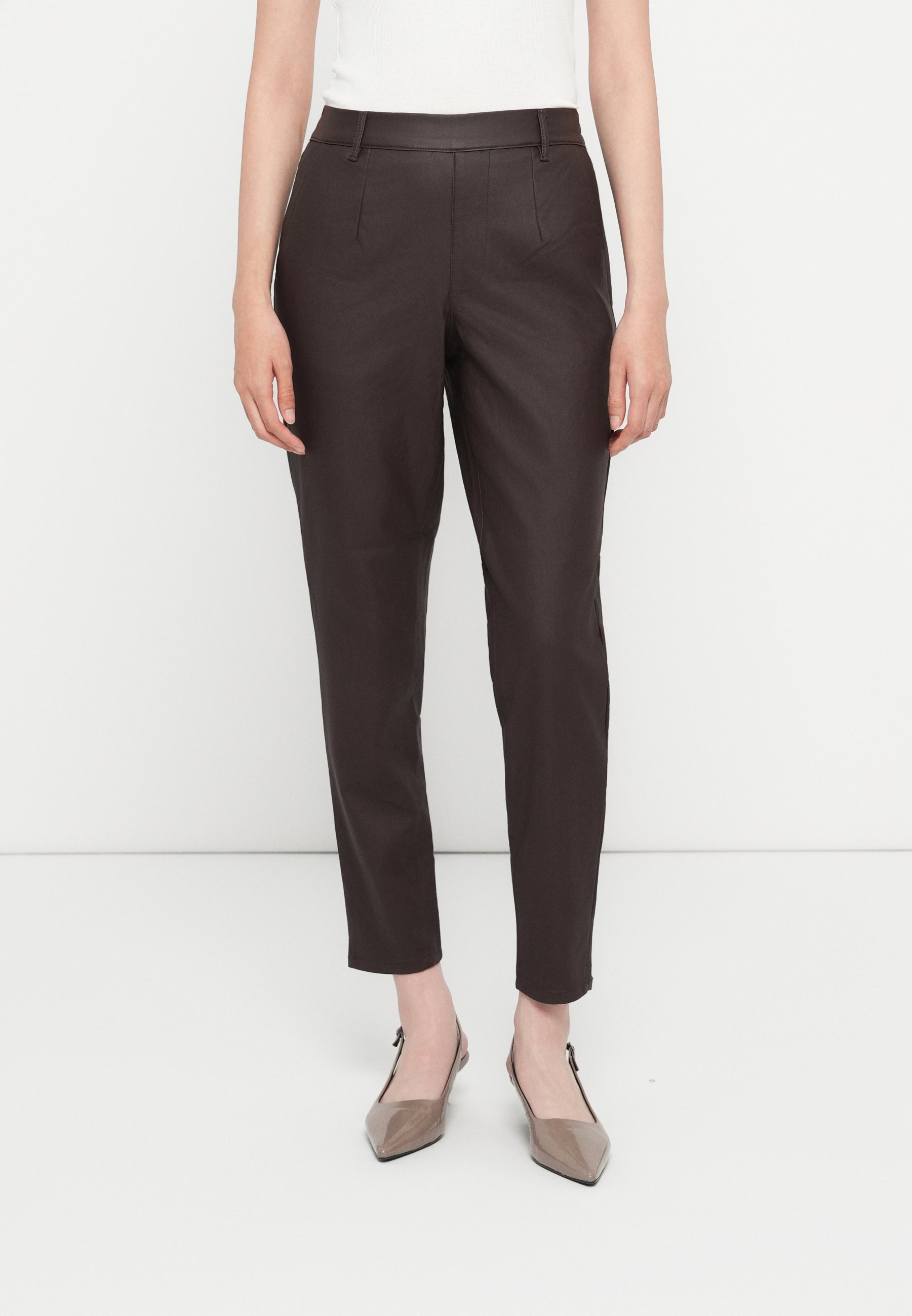 Object OBJBELLE LISA COATED - Broek - zeehondenbruin