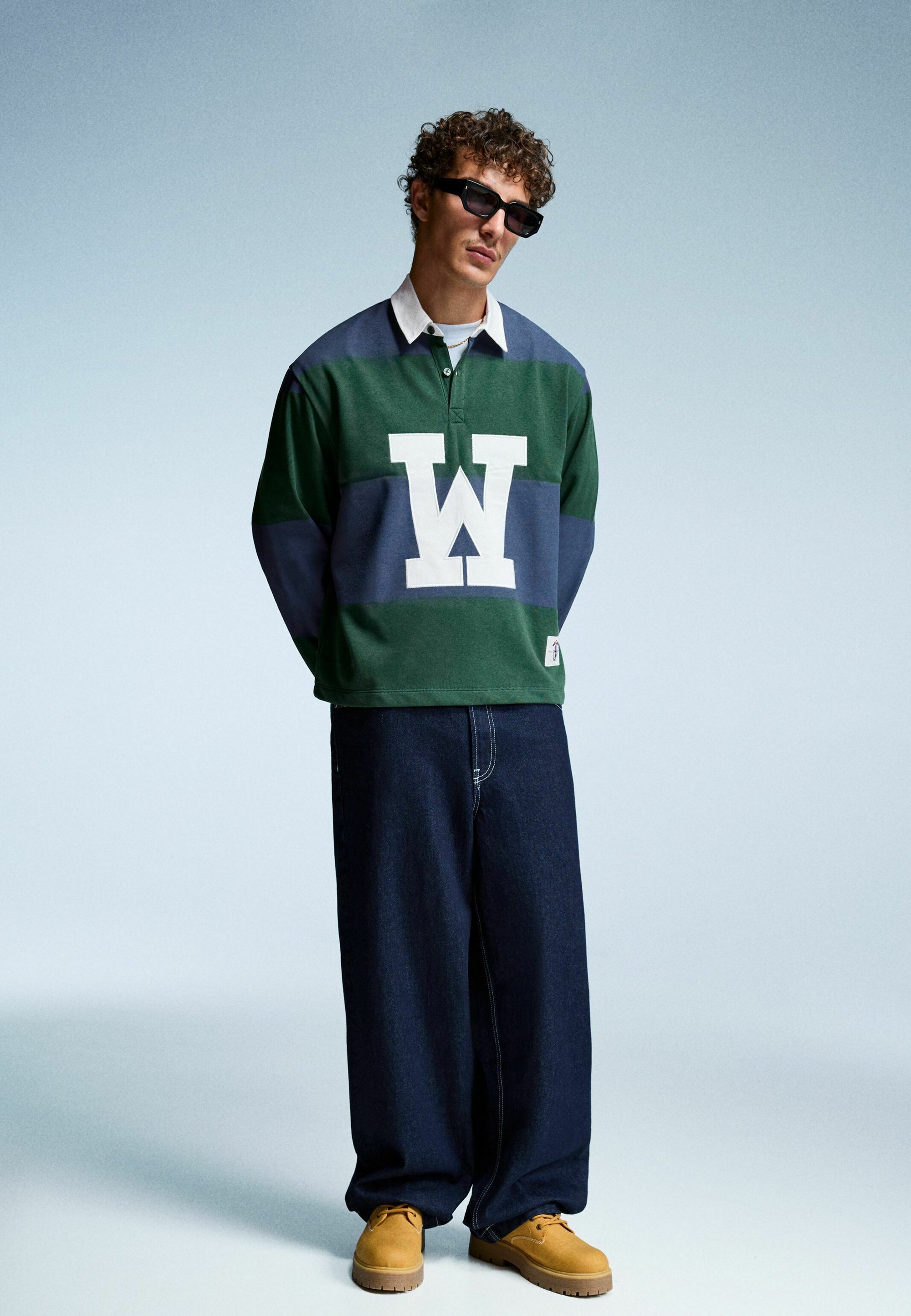 Bershka Polo a righe dalla vestibilità ampia - verde scuro