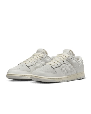 Nike Dunk Low Men's Shoes