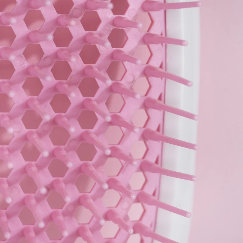 Велика равна четка Brushworks HD Honeycomb