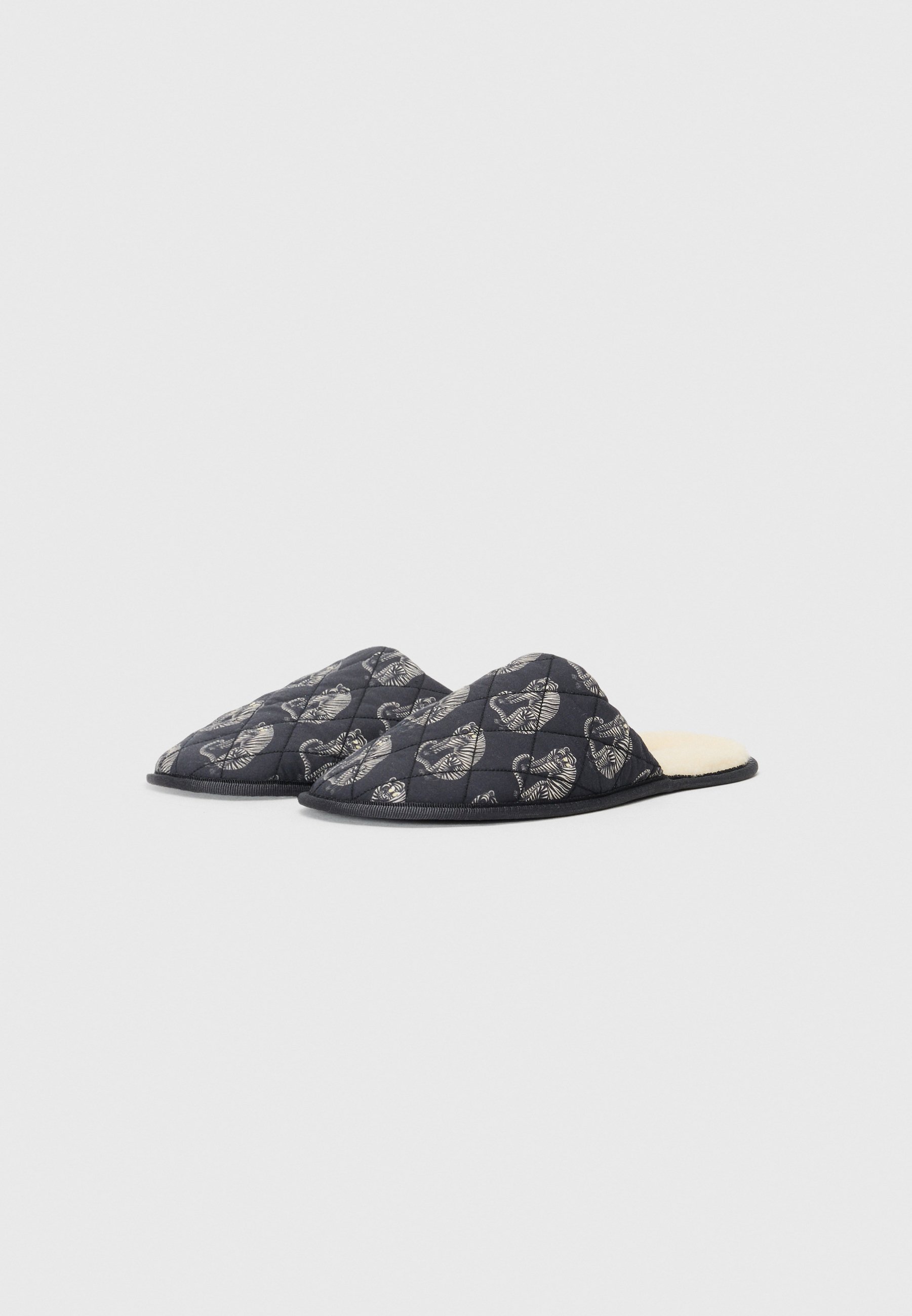 Desmond & Dempsey slippers - tijgerzwart/crème