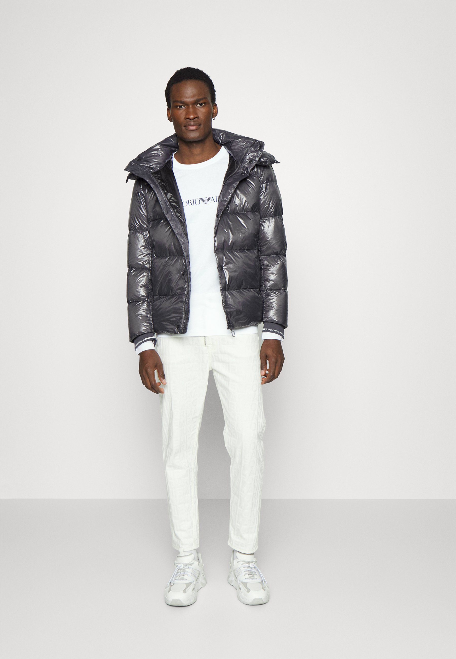 Top a maniche lunghe Emporio Armani - bianco
