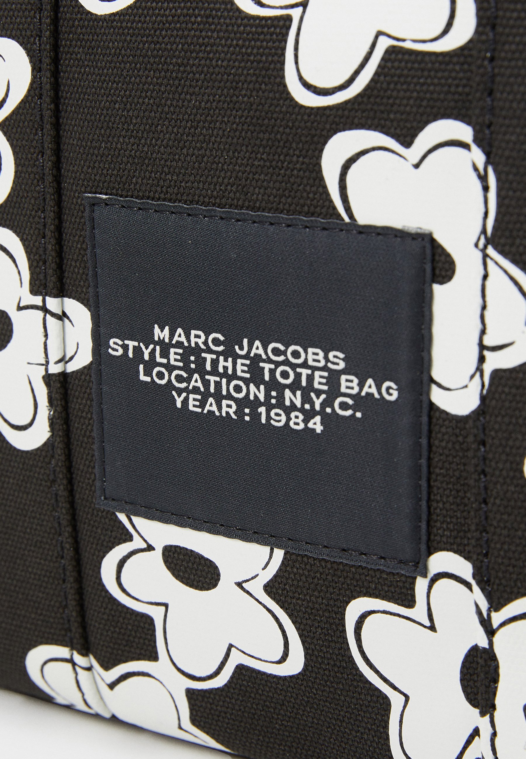 MARC JACOBS VÄIKE KÄEKOTT - Käekott - must/valge