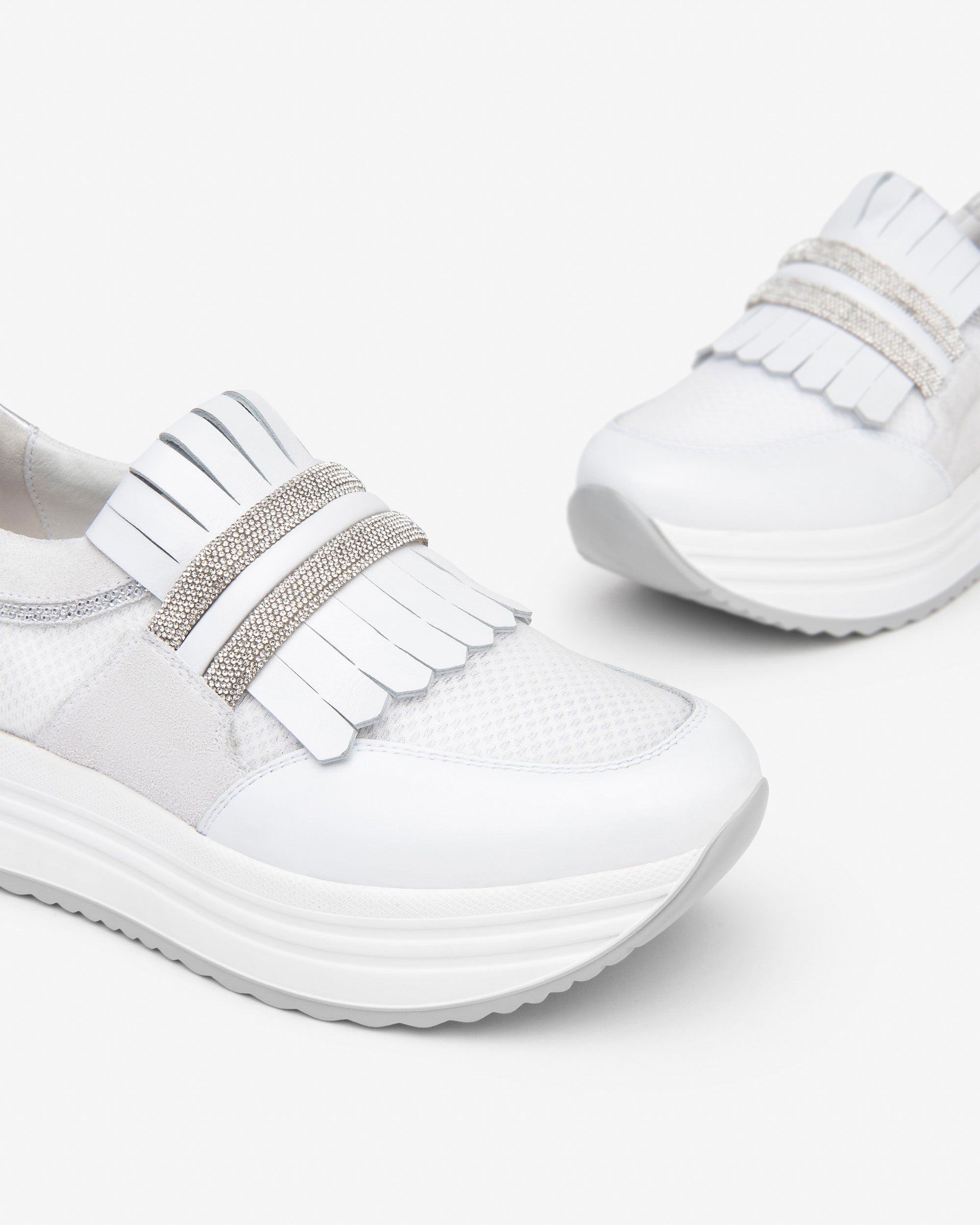Damen-Sneaker aus Leder und Wildleder