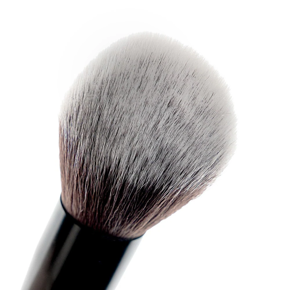Brushworks n°10 Pinceau Bronzer