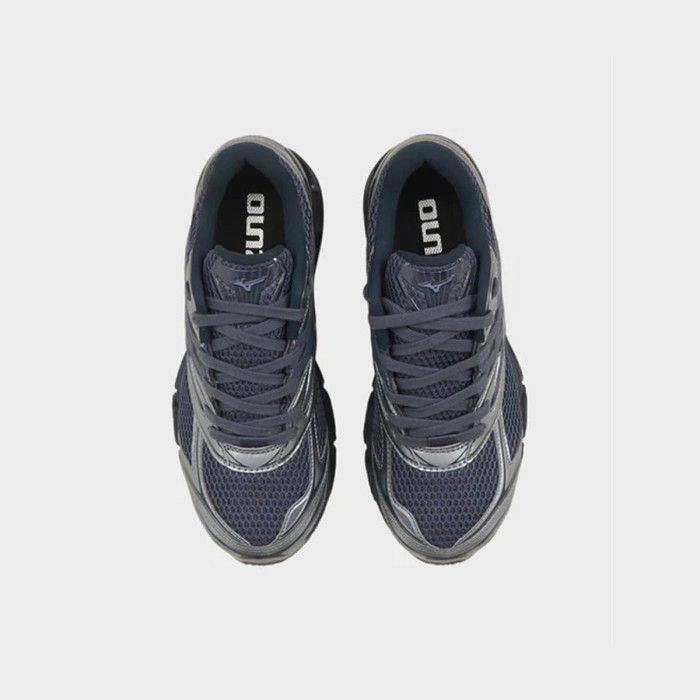 Mizuno Wave Prophecy LS Sneakers – Grey and Black – Performance & Elegance