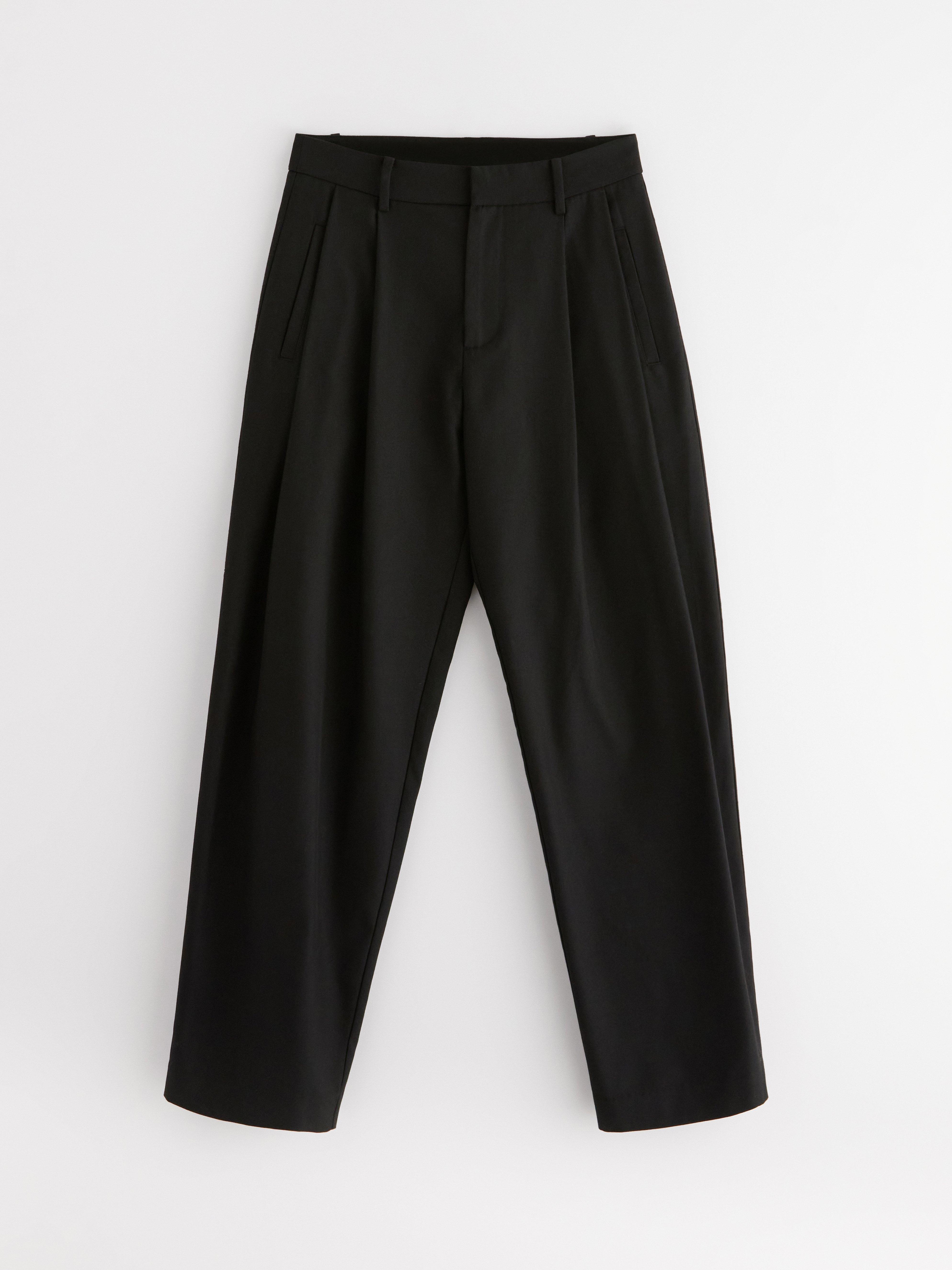 Vida tapered byxor Black