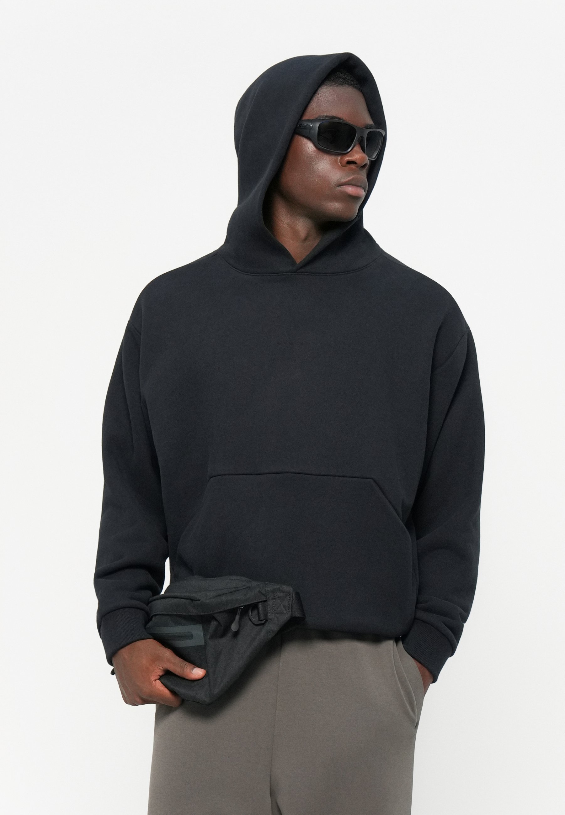 Sweat à capuche Oakley SOHO - Noir intégral