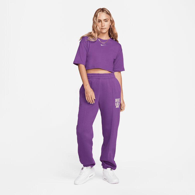 Sportswear Trend Crop Tee