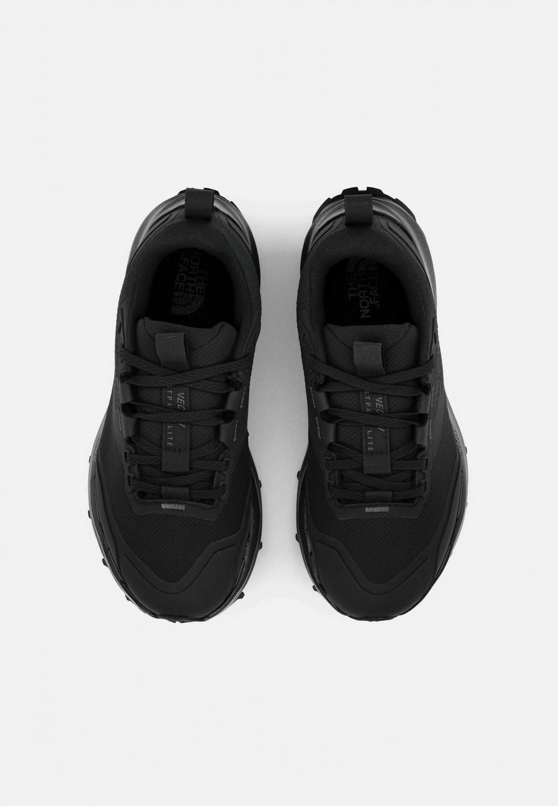 The North Face VECTIV FASTPACK - Trailrunningschoenen - zwart/antracietgrijs