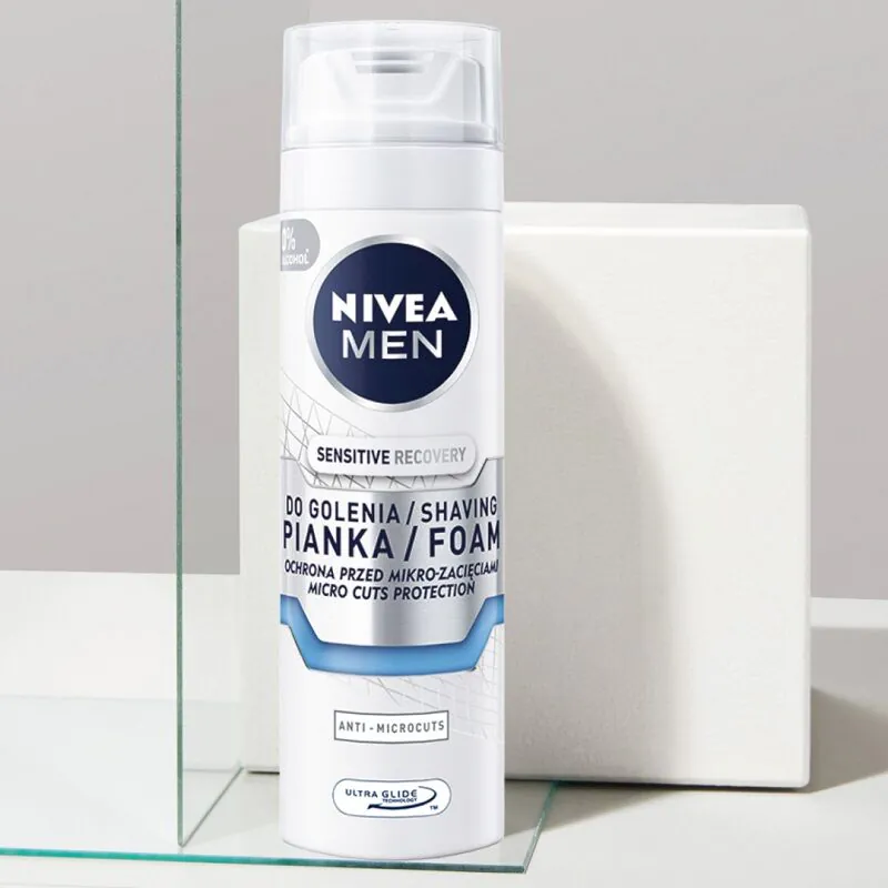 NIVEA Men Łagodząca pianka do golenia SENSITIVE RECOVERY