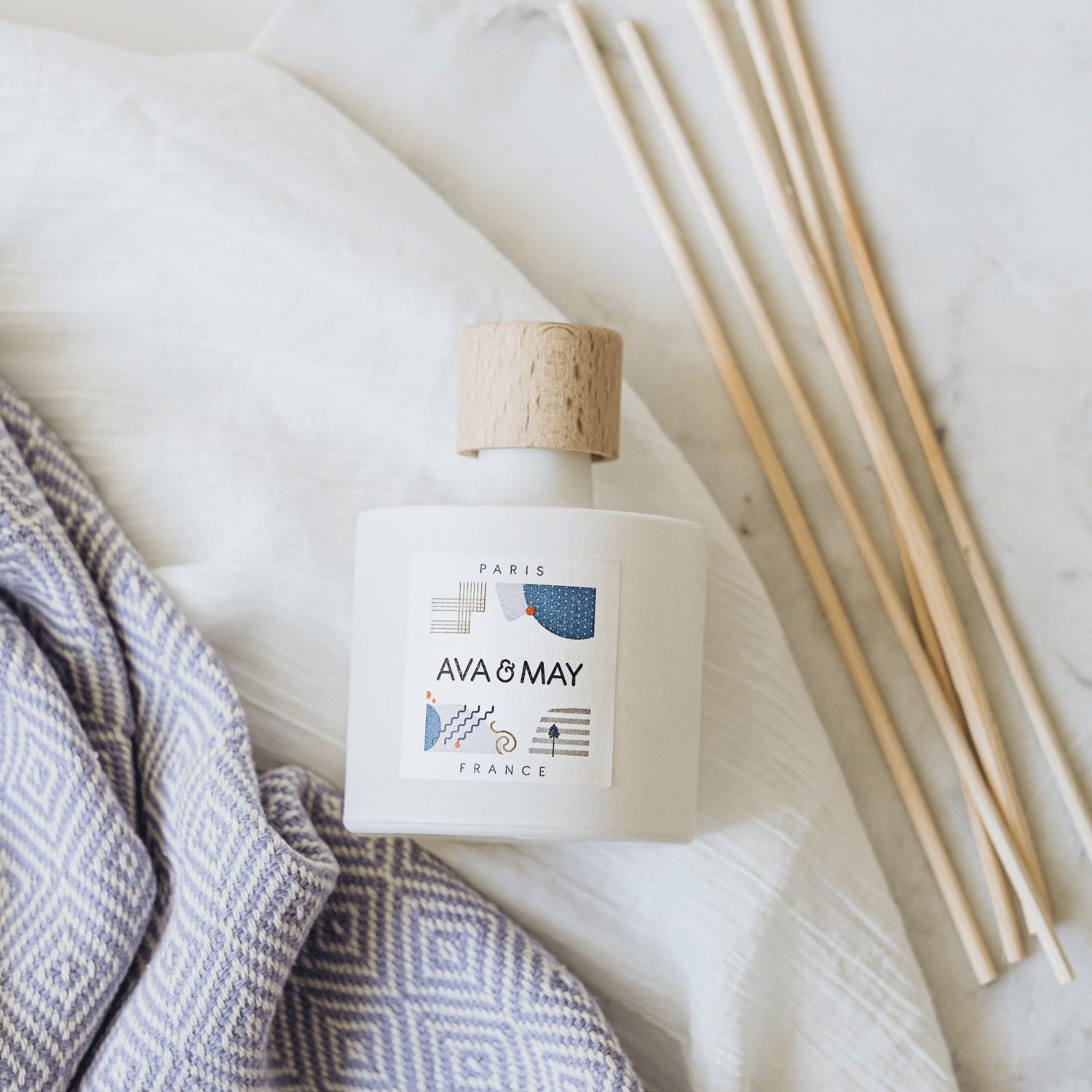 AVA & MAY Diffuseur de Parfum Paris