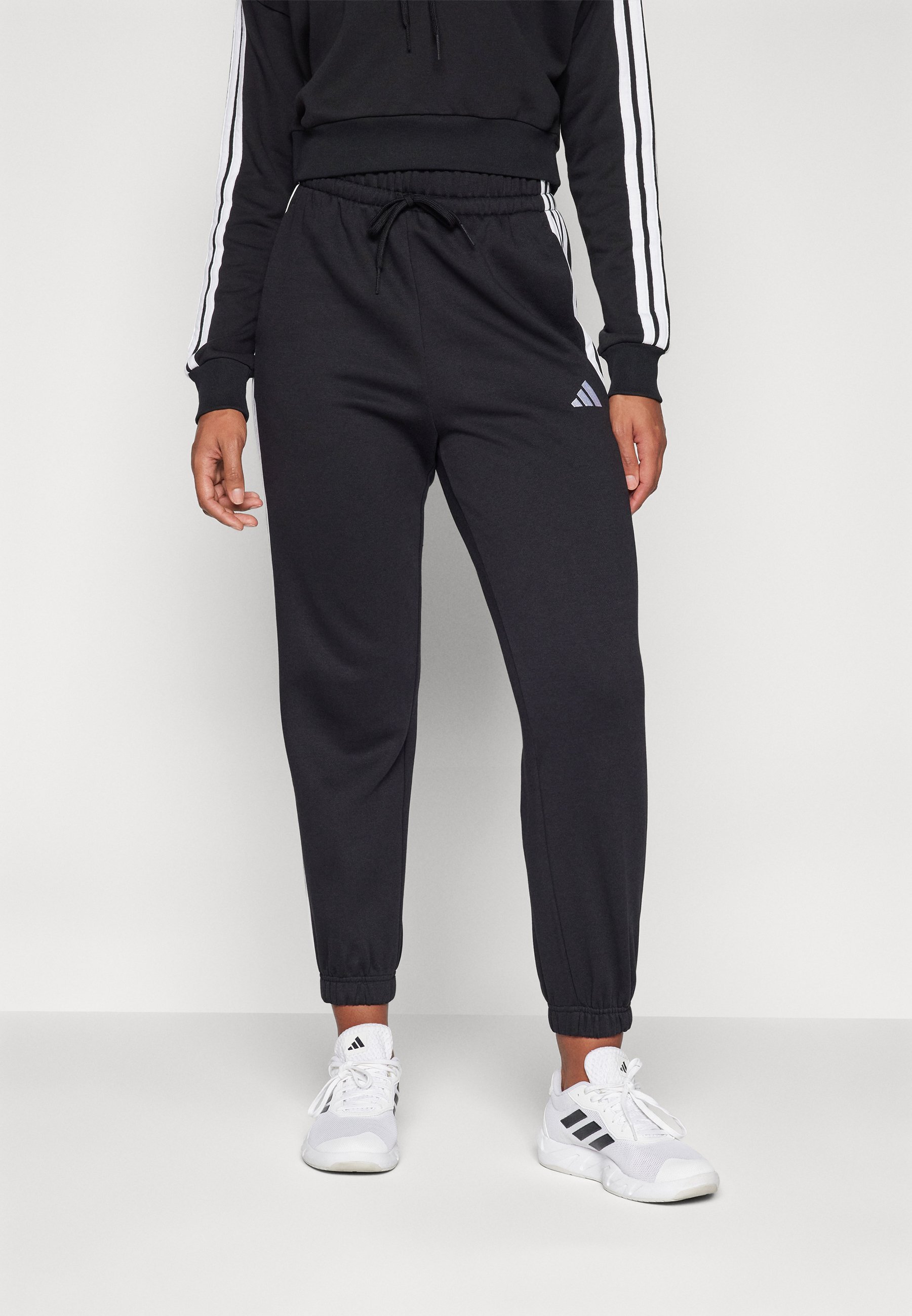 adidas Sportswear Trainingshose - schwarz/weiß