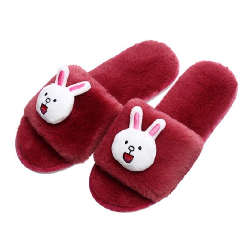 Diapositivas promocionales Nuevas pantuflas de algodón con tacón plano Zapatos de casa para primavera y otoño Dibujos animados casuales antideslizantes para interiores Con mujer
