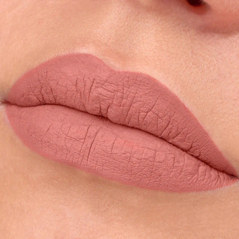 essence 8h matte vloeibare lippenstift