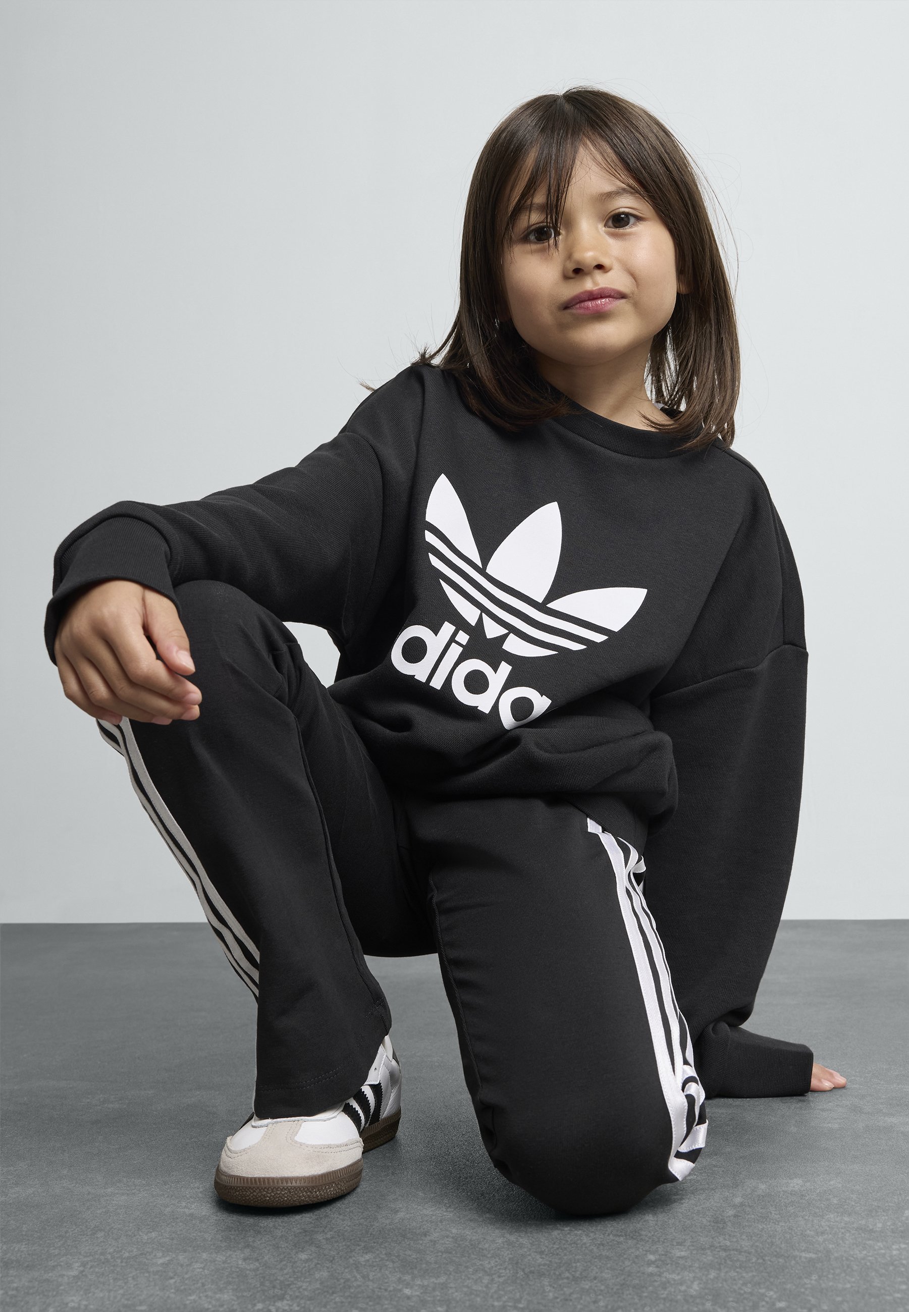 adidas Originals SAMBA UNISEX - Sneaker - Schuhwerk weiß/schwarz/gummi