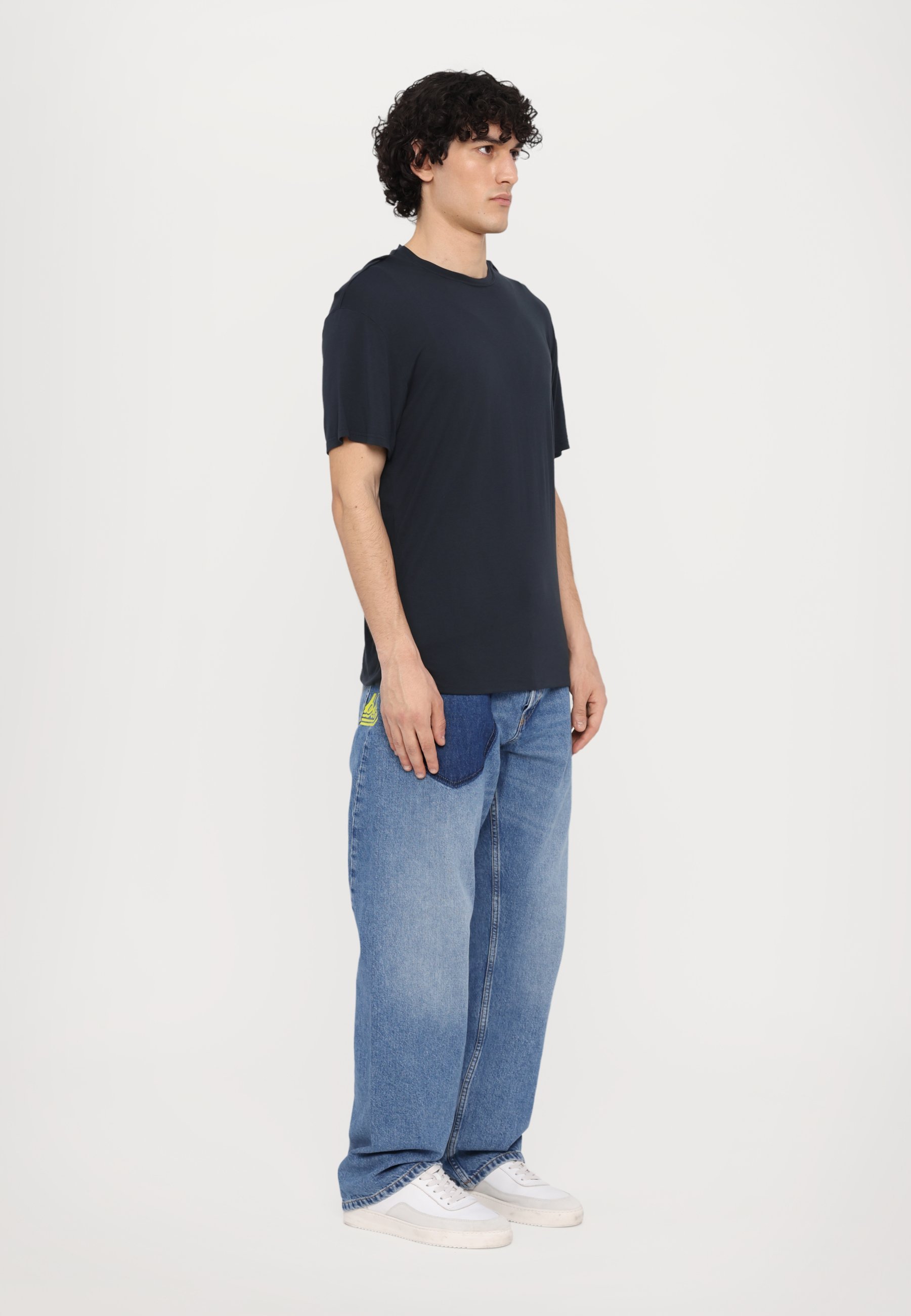 BLUEMARBLE DUBBELLAAGSE T-SHIRT - Basic T-shirt - zwart