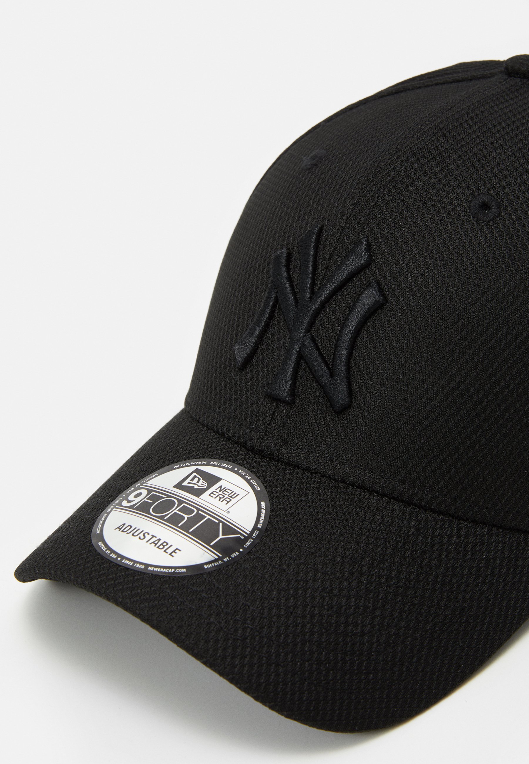 New Era petten