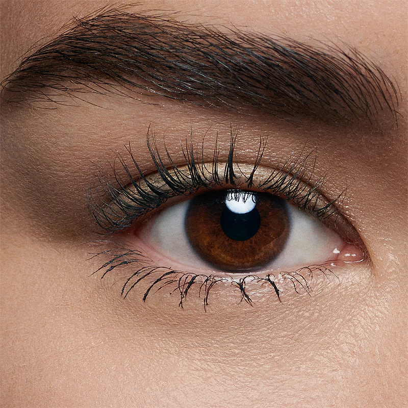 Máscara para cílios Lancôme Définicils que alonga e curva os cílios.