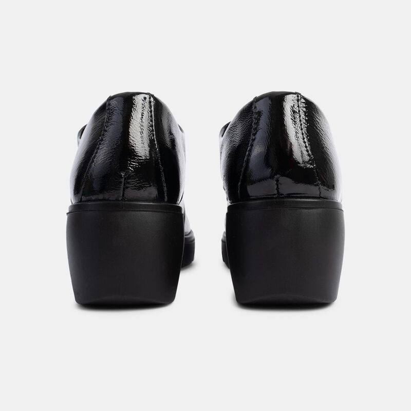 Damskie buty na koturnie COMFIT sznurowane
