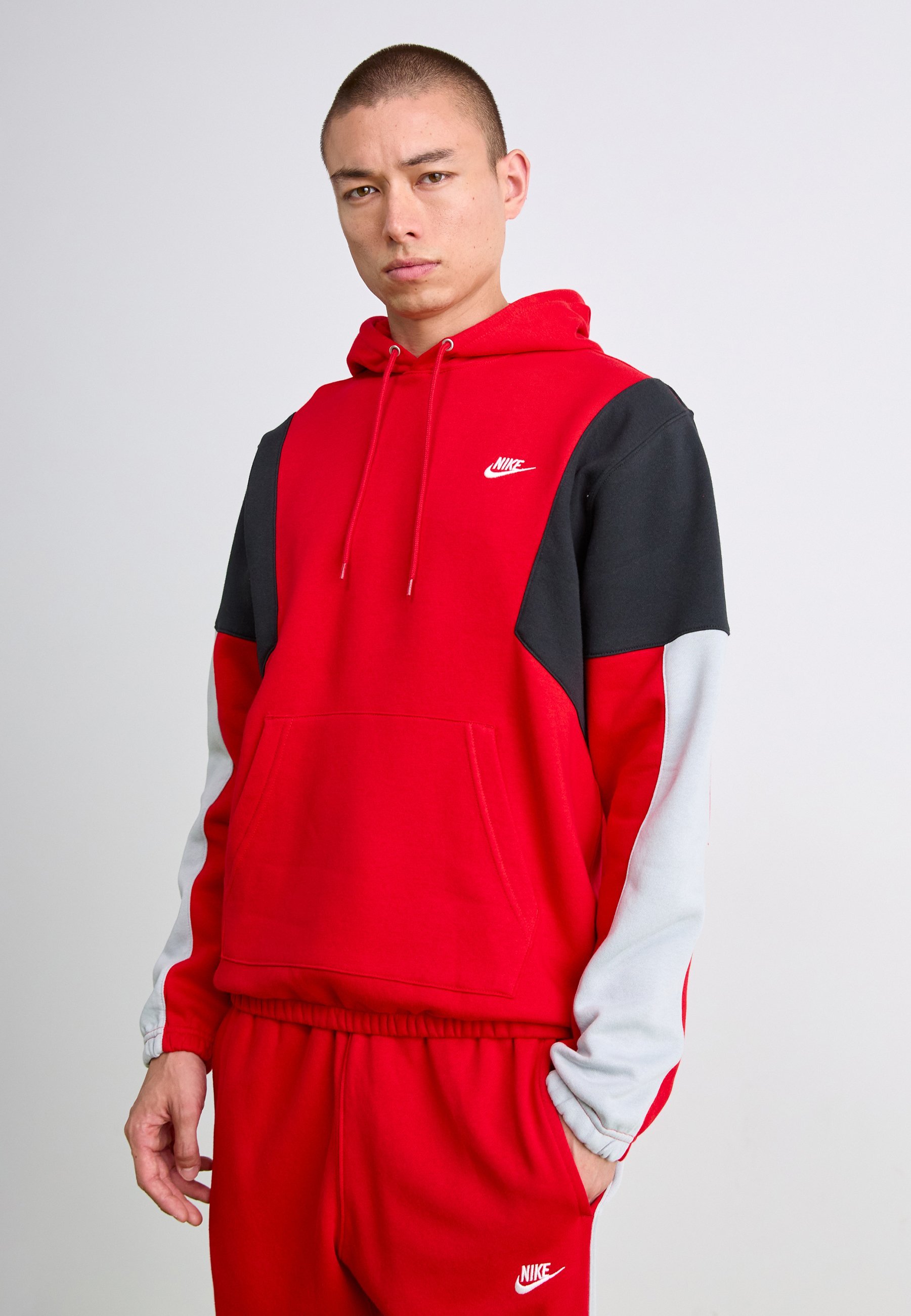 Nike Sportswear trainingspakken