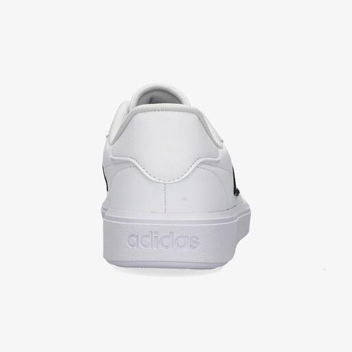 adidas Courtblock