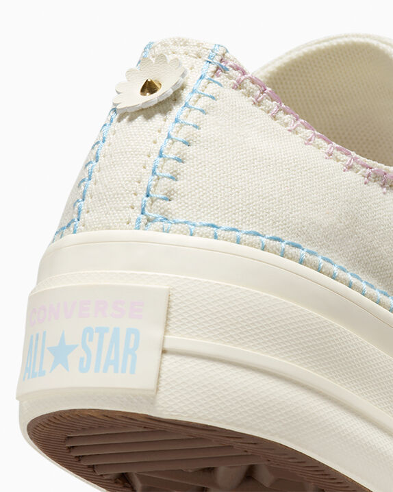 Chuck Taylor All Star Lift Platform Crafted Stitching